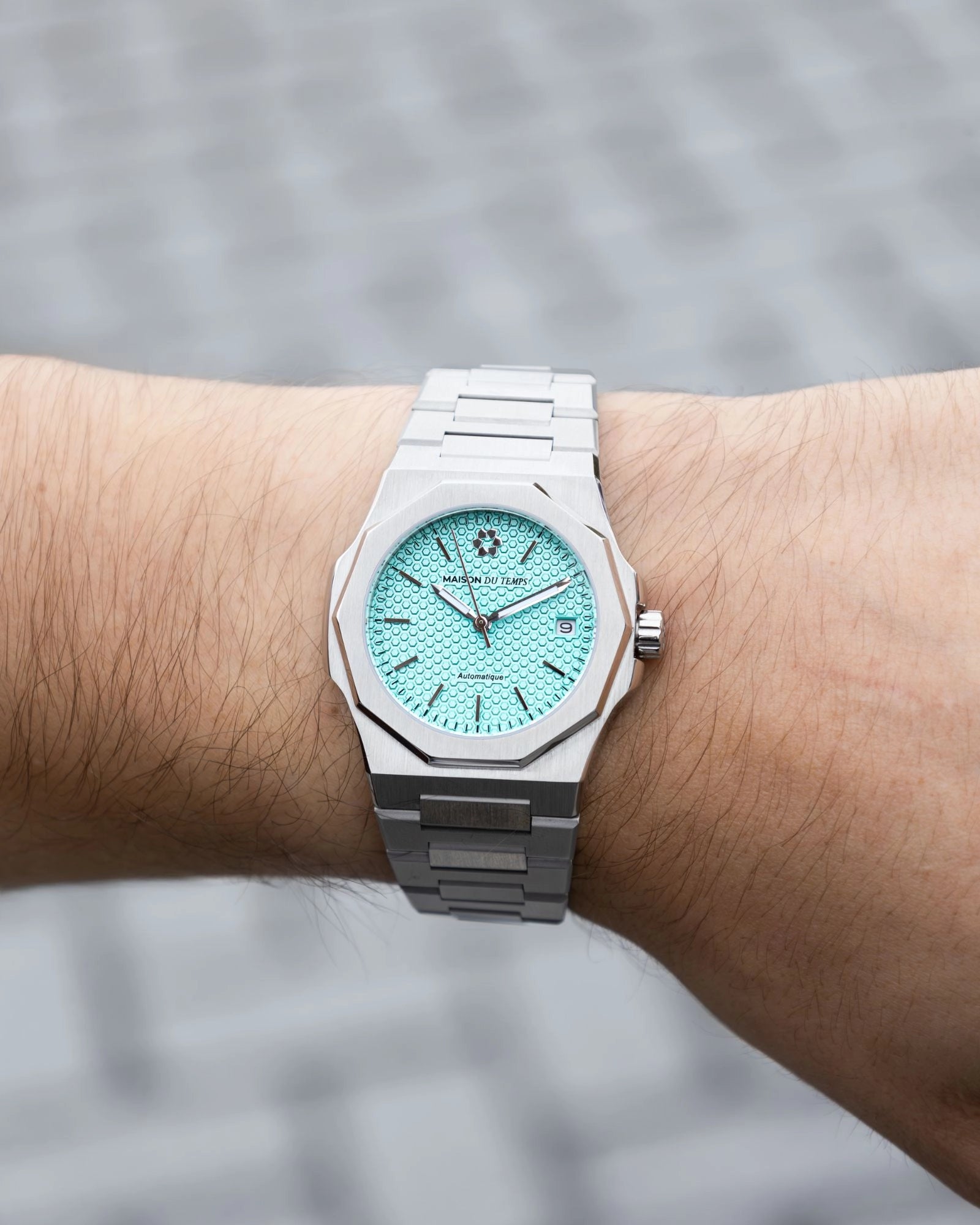 MTZeta Turquoise Steel